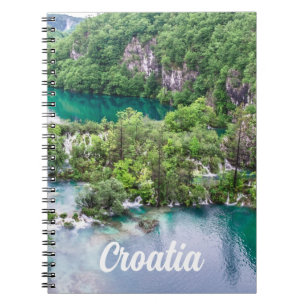 Vattenfallskrascade i Plitvice Sjöar Park i Kroati Anteckningsbok