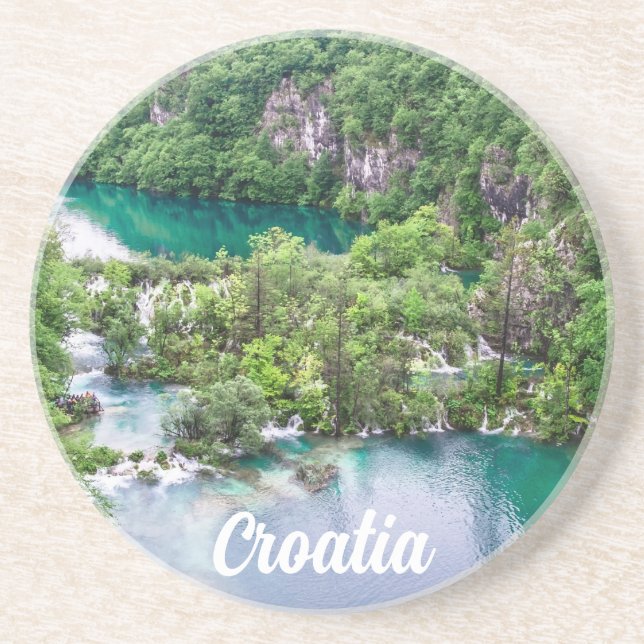 Vattenfallskrascade i Plitvice Sjöar Park i Kroati Underlägg (Framsidan)