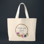 Vattenfärg Anemone Flower Bröllop Jumbo Tygkasse<br><div class="desc">Dessa bröllop-tote bags har ett blått skript i elegant på en vit bakgrund omgiven av vackra blommor från Anemone i rosa, lavender, blått, lila och violett med löv från grönt. Texten kan vara personlig genom att textrutorna redigeras. Designad för dig av Evco Studio © på www.zazzle.com/store/evcostudio #bröllop #moderofthegroom #bridfest #tote...</div>