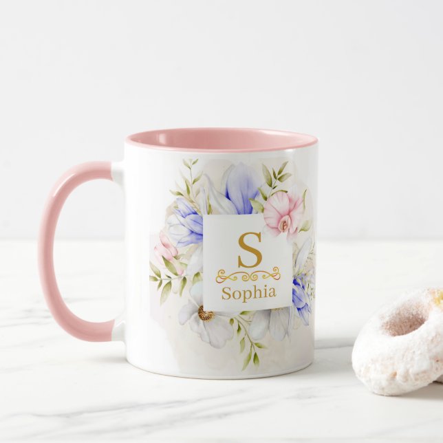 Vattenfärg Blommig Monogram I Anpassad Guldinitial Mugg (Med munk)