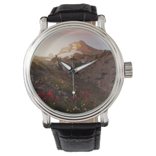 Vattenfärg för bergdalsolnedgång armbandsur