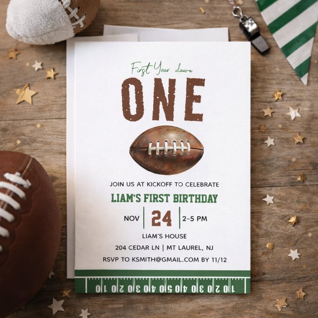 Vattenfärg Fotboll Första Året Ner  1-årsdag Inbjudningar (Watercolor Football First Year Down 1st Birthday Invitation
)