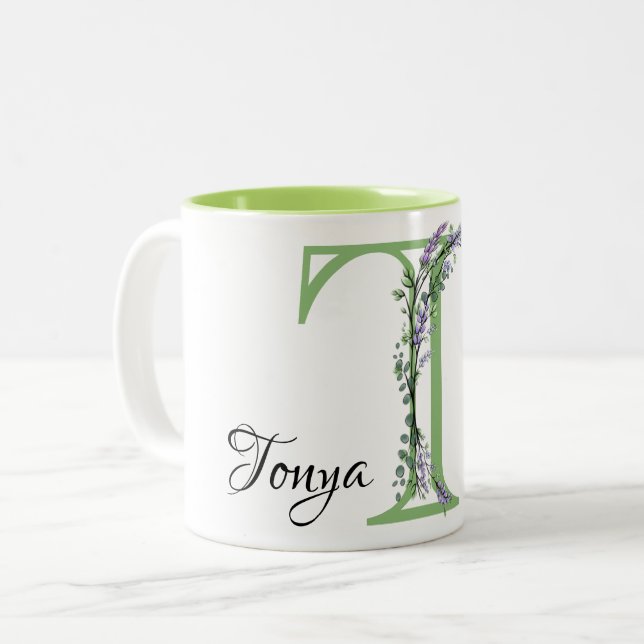 Vattenfärg Lavender Eucalyptus monogram brev T Två-Tonad Mugg (Framsida vänster)