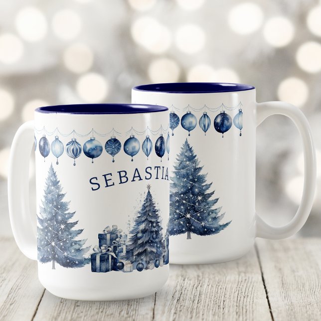 Vattenfärg Modern Marinblå Julgran Namn Två-Tonad Mugg (Elegant Navy Blue Christmas Tree name mug)