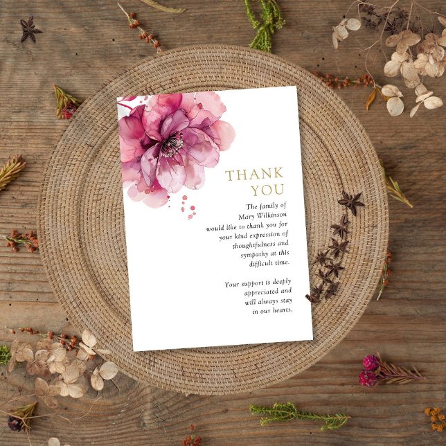 Vattenfärg Rosa Blommig Firande Av Livet Begravnin Tack Kort (Watercolor Pink Floral Celebration Of Life Funeral Thank You Card)