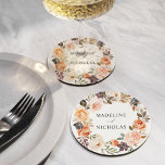 Vattenfärg, Rustic Fall Blommigt Bröllop Underlägg Papper Rund<br><div class="desc">Elegant,  personligens pappra underlägg med en krans av vattenfärgade blommor,  sukulenter och löv i skuggor av  rosa,  persika,  orange,  grädde,  brun och grönt. Anpassa de pappra underläggen genom att lägga till namn. Designad för att samordna med vår insamling av Rustic Fall Blommigt bröllop.</div>