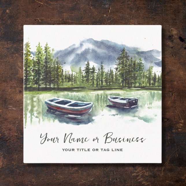 Vattenfärg Rustic Mountain Sjö med båtar Fyrkantigt Visitkort (Front - Watercolor Rustic Mountain Lake with Boats Square Business Card)