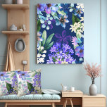 vattenfärgad blommigt botaniskt bladgrein canvastryck<br><div class="desc">Det här kanvastrycket för vattenfärgsdesign har blommor i lila,  rosa,  vitt och blått med botaniskt bladgrej löv.En hemdekorfärg för perfekten skrivs ut för din levande områdesdedekor.</div>