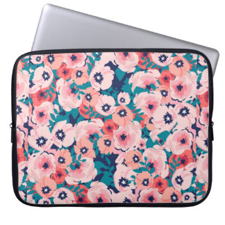 Vattenfärgad bukett av blommor, sömlösa mönster laptop fodral