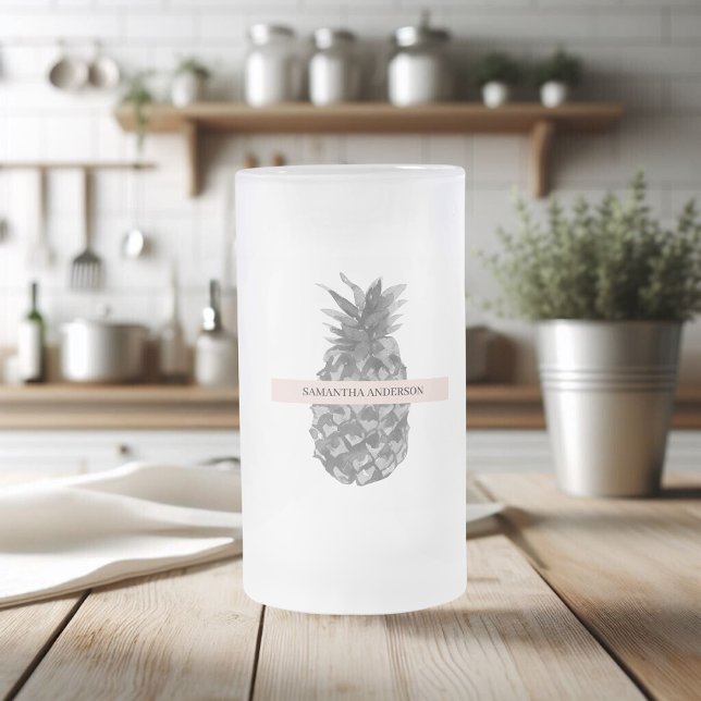 Vattenfärgad Rosa och Grått ananas | Ditt namn Frostat Ölglas (Skapare uppladdad)