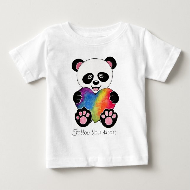 Vattenfärgad utspädd panda med regnbåge i hjärtat t shirt (Framsida)