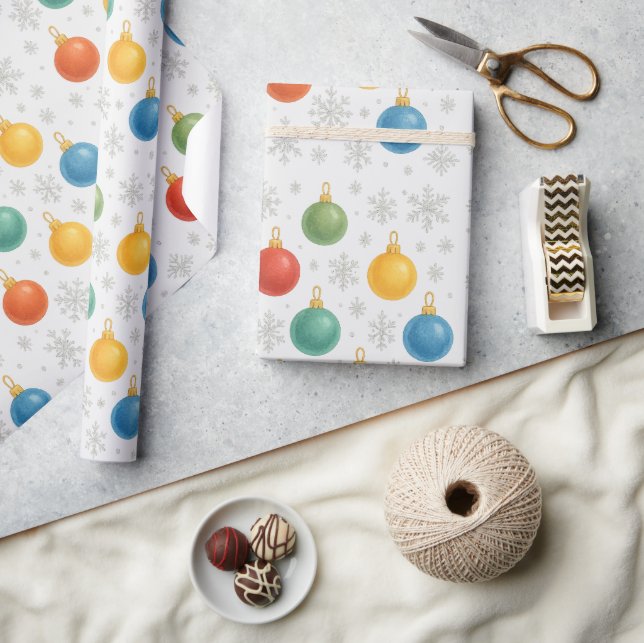 Vattenfärgade julprydnader och Snöflingor - Presentpapper (Hantverk)