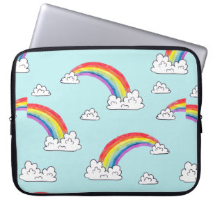 Vattenfärgade regnbågar och moln sömlösa mönster laptop fodral