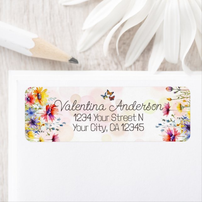 Vattenfärgade vilda blommor och fjärilar returadress etikett (Insitu)