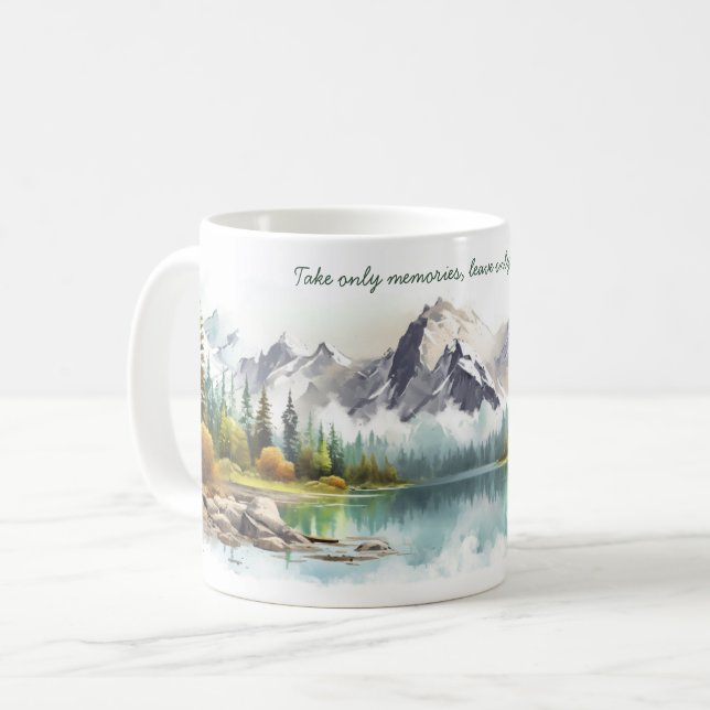 Vattenfärgsberg och Sjö liggande med citattecken Kaffemugg (Framsida vänster)
