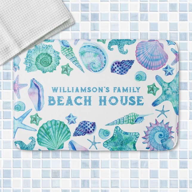 Vattenfärgsblåa Snäckor och persikomatbutik Badrumsmatta (Watercolor Blue Shells and Starfish Beach House Bath Mat)