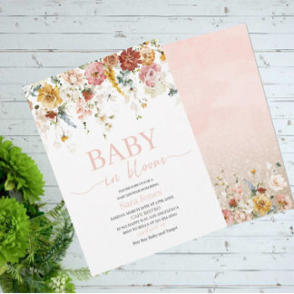 Vattenfärgsblommor Baby i blomman Baby Shower Invi Inbjudningar