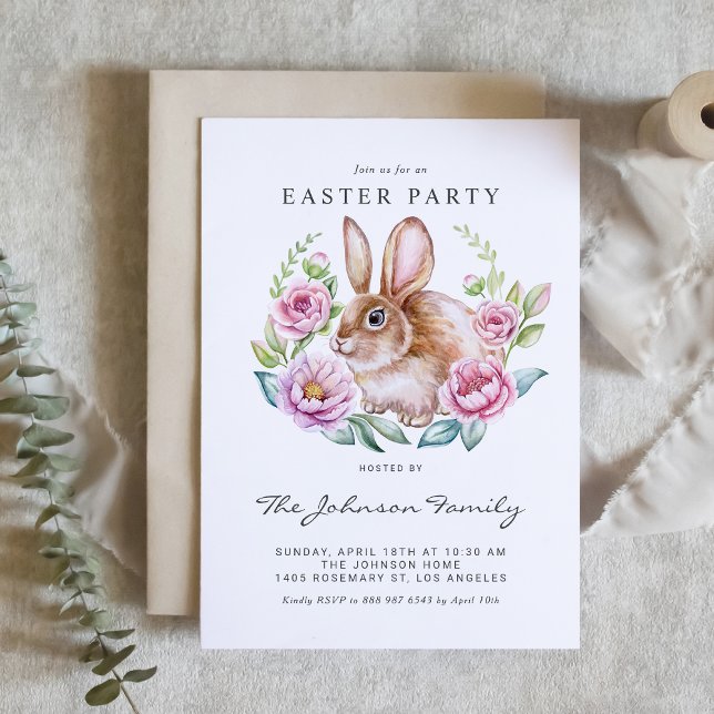 Vattenfärgsbunny och Rosa Flowers Påsk Party Inbjudningar (Customizable Easter party invitation featuring a cute watercolor bunny with pink flowers.)