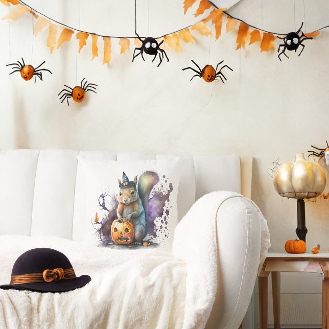 Vattenfärgsekorre och Lamb Halloween Kudde (Skapare uppladdad)