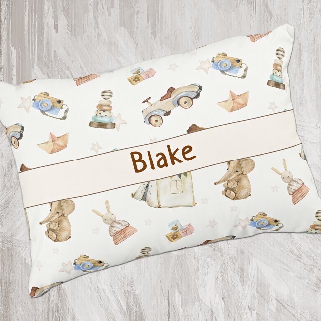 Vattenfärgsfärgad Vintage Leksak Mönster White Prydnadskudde (Skapare uppladdad)