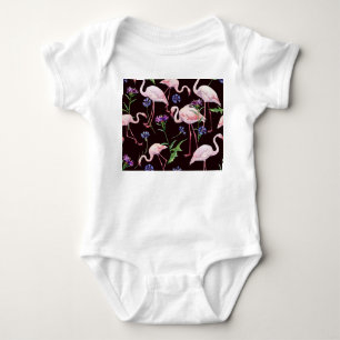Vattenfärgsflamingor och vild blommor mönster. t shirt