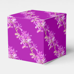 Vattenfärgsförmån för lila av orchid-blomman presentaskar
