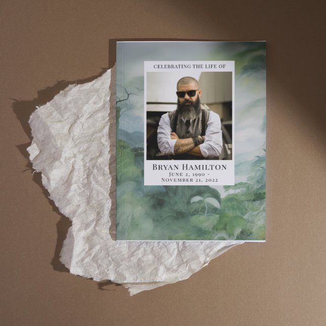Vattenfärgsfuktiga bergs begravningsprogram inbjudningar (Skapare uppladdad)