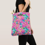 Vattenfärgsinspirerad Rosa Blommigt Tygkasse<br><div class="desc">Vattenfärgen inspirerade till utformningen av blommigten med rosa och blått färg. Anpassa med namn över grått-rektangeln överst.</div>