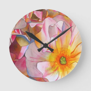 Vattenfärgskonst i Cornelia pastel rosa ros Rund Klocka