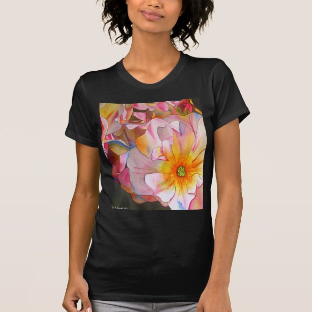Vattenfärgskonst i Cornelia pastel rosa ros T-shirt (Framsida)