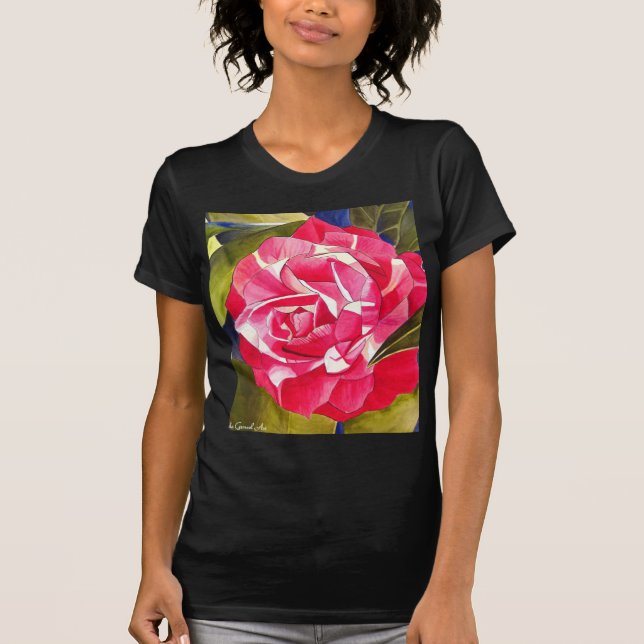 Vattenfärgskonstnärlig blomsterkonst av rosa kamel tee shirt (Framsida)