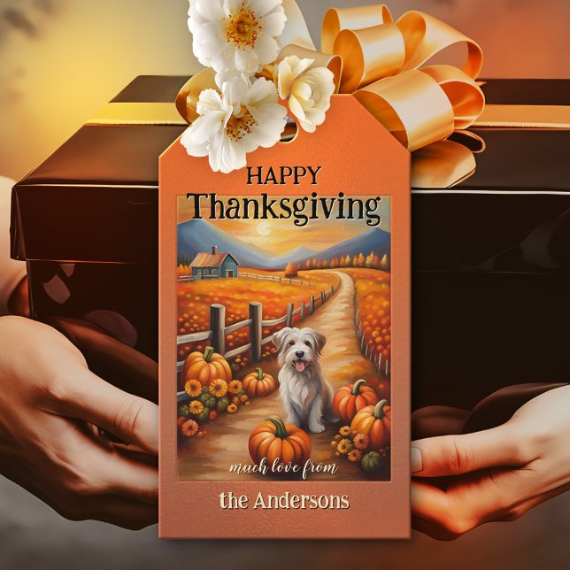 Vattenfärgspumpkin - liggande höst, Thanksgiving Presentetikett (Colorful Thanksgiving gift tag featuring a painting of a cute dog in autumn with pumpkins)