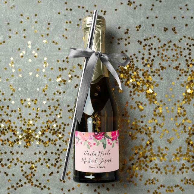 VattenfärgsRosa Blommigt Personlig Bröllop Mini  (Elegant watercolor pink flowers mini sparkling wine pink labels personalized for your wedding)