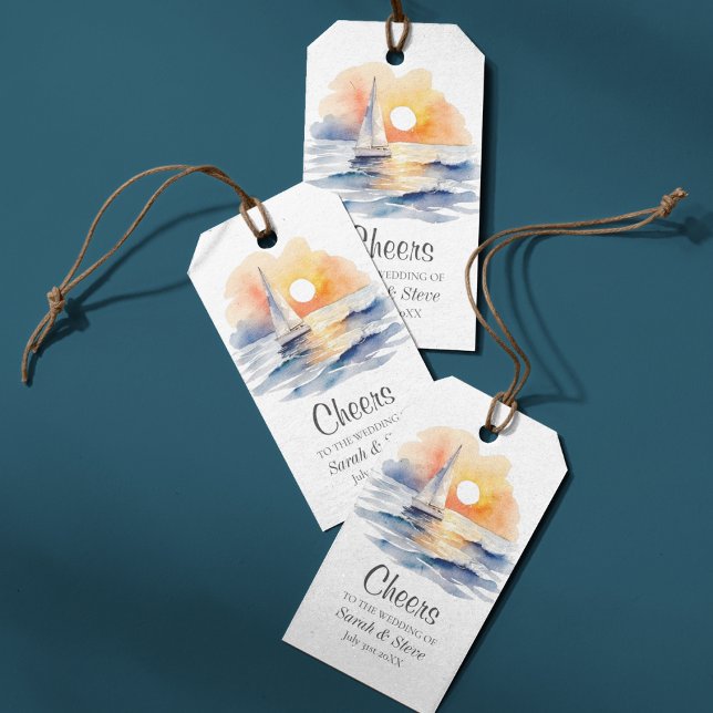 Vattenfärgssegelbåt Sunset Sjölandskap Bröllop Presentetikett (Nautical Sailing Sunset Coastal Wedding Favor Tags)