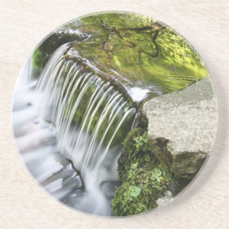 vattenflödeskustfartyg underlägg