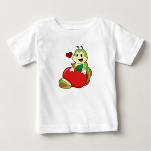 Vattenpelare med äpple t shirt
