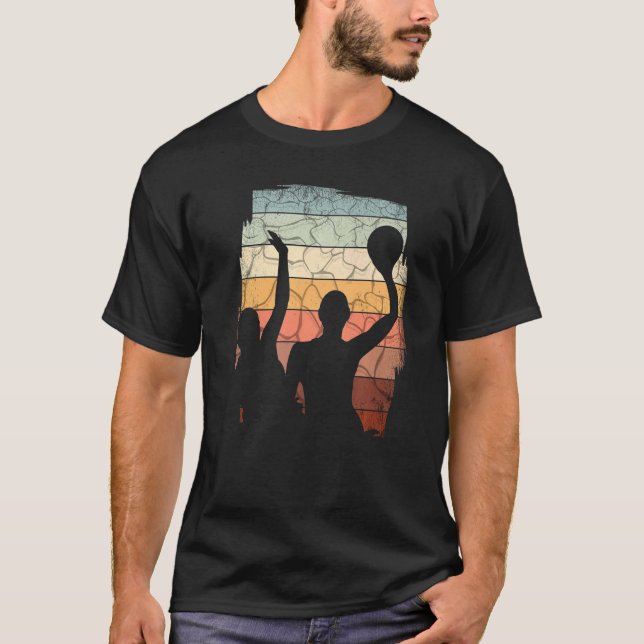 Vattenpolo Spelare som spelar vattenpolo   T Shirt (Framsida)