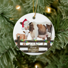 Vattensfärgad julklapp med hög julgransprydnad keramik