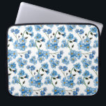 Vattenskärtblått blommönster. Cute-blommor Laptop Fodral<br><div class="desc">Vattenfärgsblått blommönster laptop sleeve.</div>