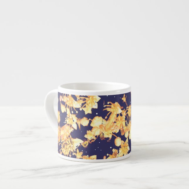 vattentvätt och guld espressomugg (Framsida vänster)