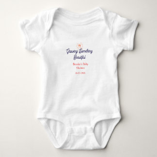 växande något vackert persikobåge baby shower t shirt