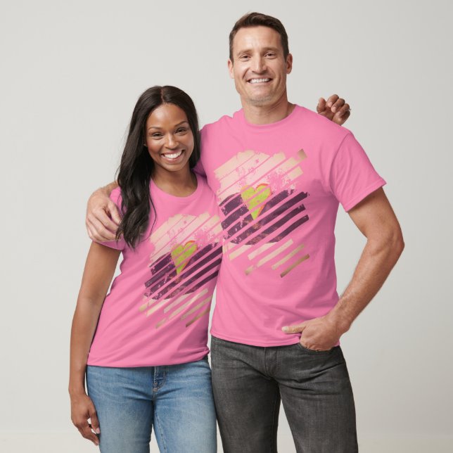 VD:n erövrar alla som håller kärlek överst T-shirt (Unisex)