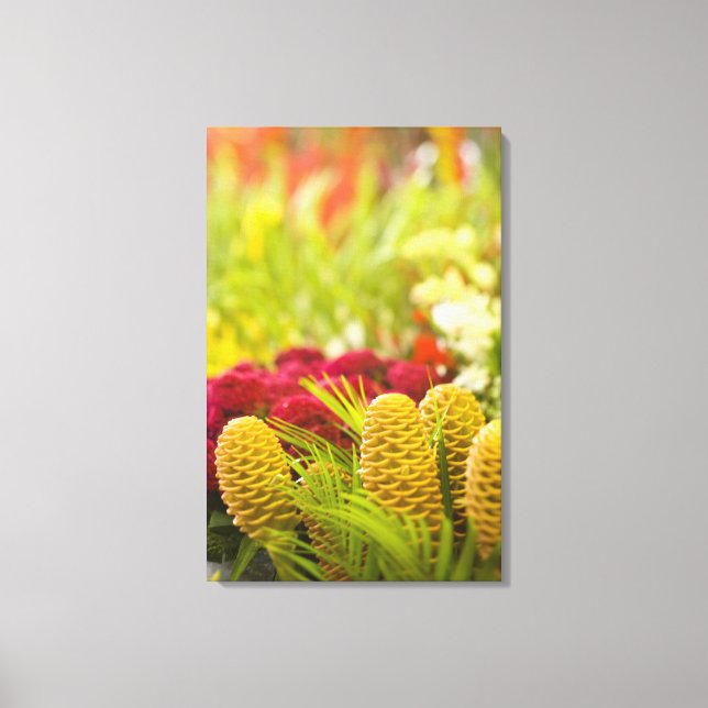 Veckomarknaden för frukt och grönsaker i Fredag. Canvastryck (Framsida)