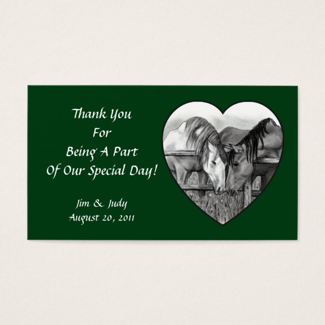 VEDANDE FAVOR CARDS: HORSES NUZZLING IN HEART VISITKORT (Framsidan)