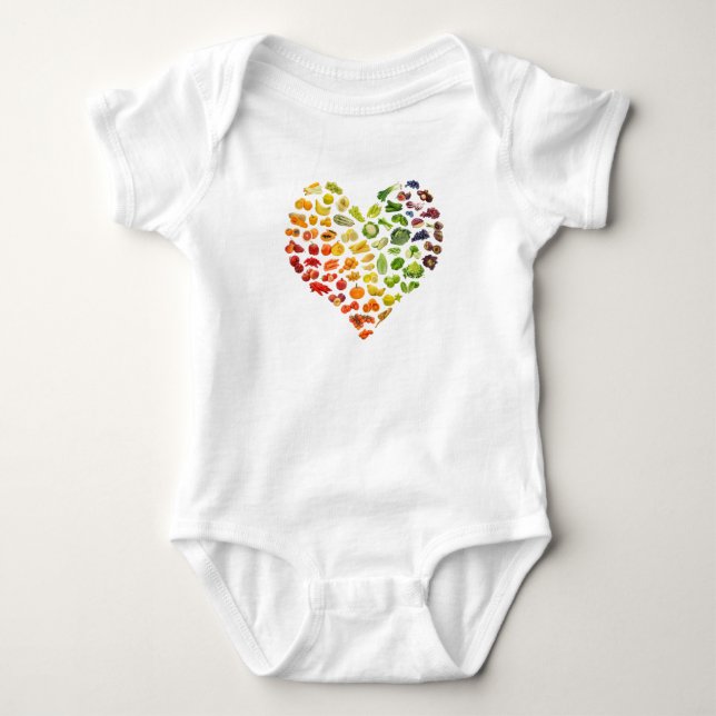 Vegan Rainbow Heart Tee (Framsida)