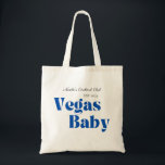 Vegas Bachelorette Tote-väska Tygkasse<br><div class="desc">"Vegas Baby" ville att tote bags skulle matcha med din bachelorette-fest! De här Las Vegas-temat,  anpassadets tillbehör gör det möjligt för perfekt-brudgåvor. Byt färg,  brudens namn,  några av typsnitt,  etc. och gör dem till din bachelorette helg! Hitta matchande t-shirts i Vegas-samlingen!</div>