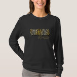 Vegas Bride Shirt Tröja<br><div class="desc">Classy guld och svarta kändismarschen stil Las Vegas T for the bride that kärlek to party in Vegas! Mer t-shirt-stilar finns tillgängligt. De skjortor som finns tillgängliga för hela brudens sida.</div>
