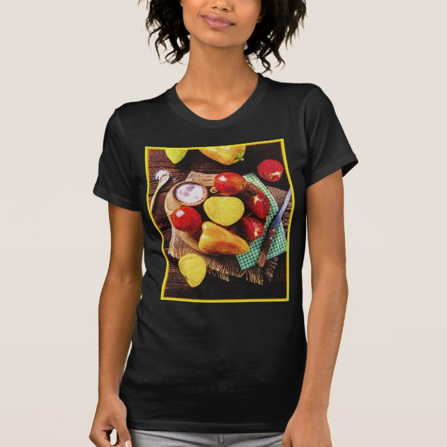 "Vegetables Homemade Salad" Cute Photo. Köp nu T Shirt (Framsida)