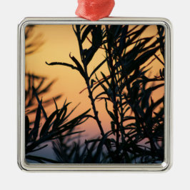 Vegetation vid solnedgång julgransprydnad metall