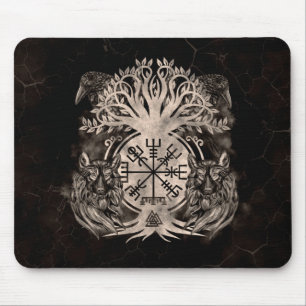 Vegvisir-Yggdrasil med raders och Vargar Musmatta